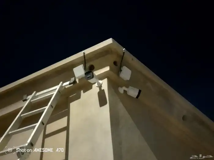 فني تركيب جميع انواع كميرات المراقبه داخل ابوعريش وقراها 0