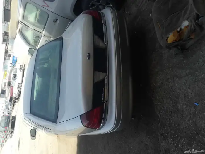 قطع تشليح فورد فكتوريا 2008 7