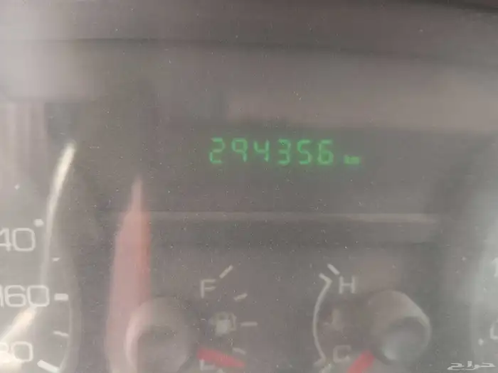 قطع تشليح فورد فكتوريا 2008 0