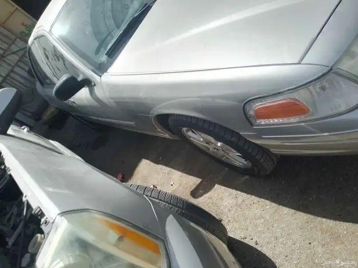 قطع تشليح فورد فكتوريا 2008 1