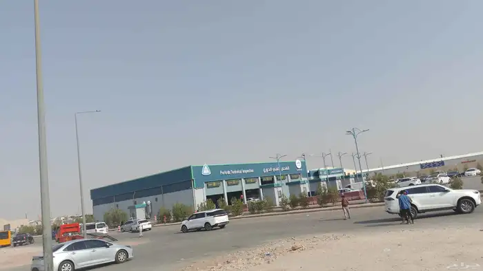 سلام عليكم جميعا يوجد لدينا فحص سيارات صغيره وكبيره 4