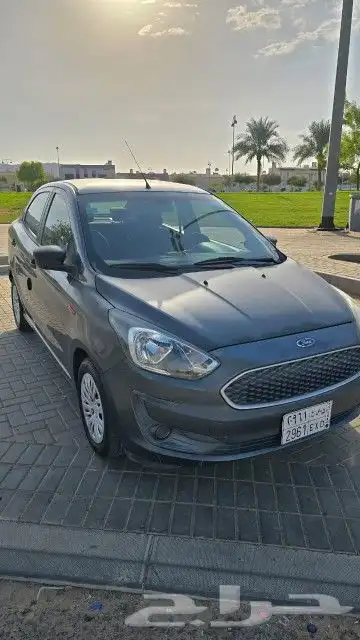 للبيع فورد فيجو نضيف 2019 4