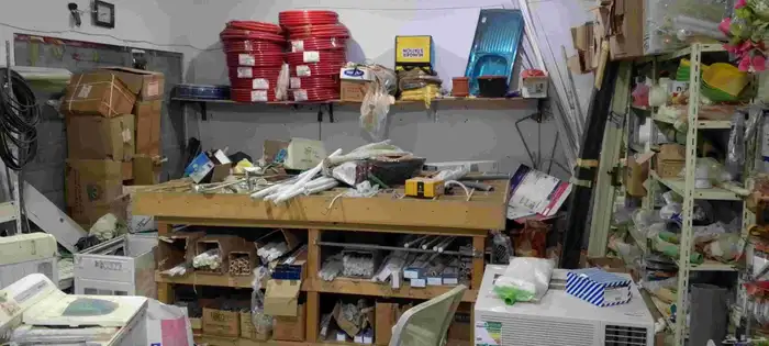 محل مواد بناء للبيع 2