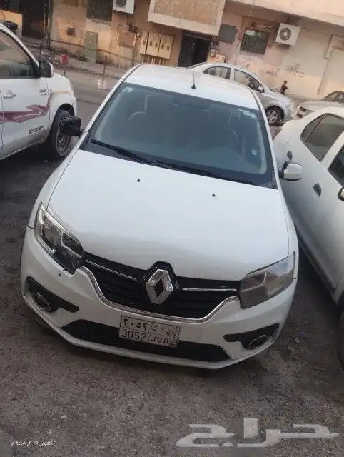 سيارة رينو سيمبل للإيجار الشهري او السنوي او منتهي بالتمليك 0