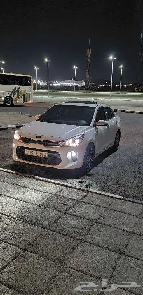 كيا ريو 2018 فل كامل فتحه سقف 1