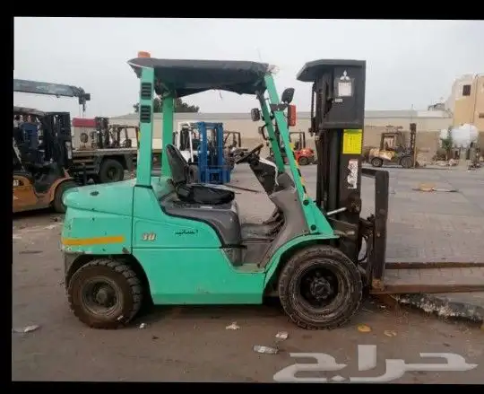 رافعه شوكيه فوركلفت للايجار 3