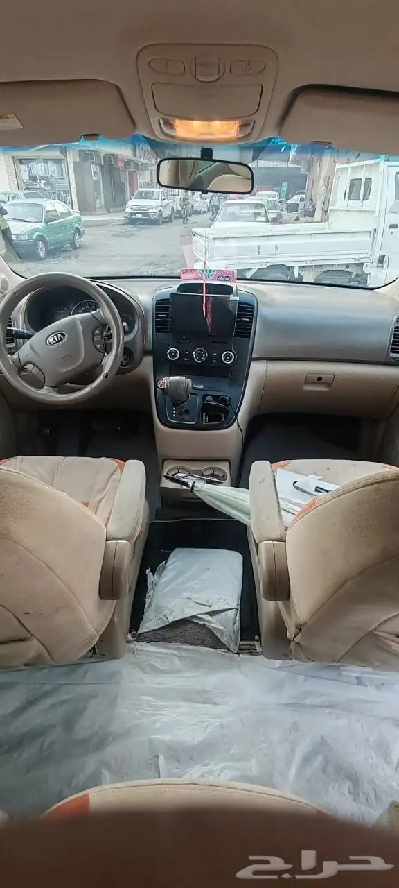 كيا كرنفال استاندر موديل 2015 مكينه وجير وشاص ومكيف بودي شرط 4