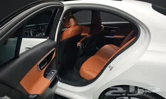 مرسيدس C300 موديل 2023 استيراد كوريا 12