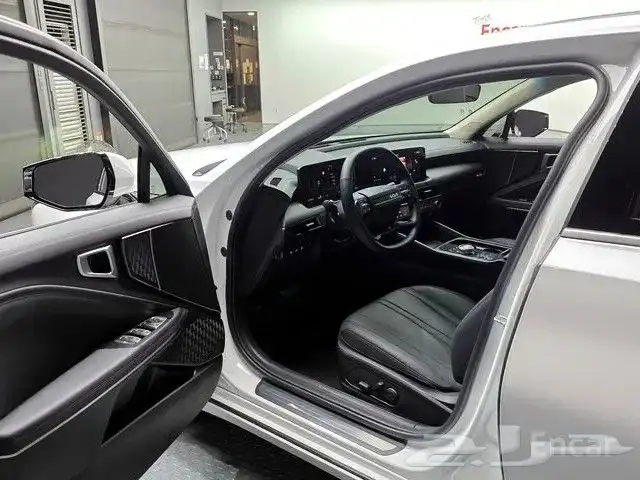كيا كي 8 Kia K8 2025 6