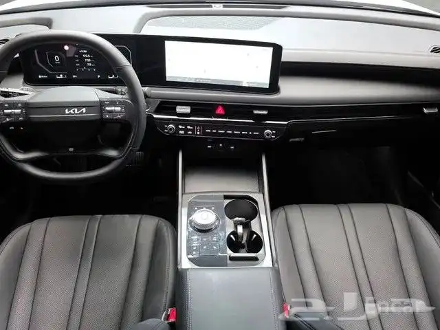 كيا كي 8 Kia K8 2025 13