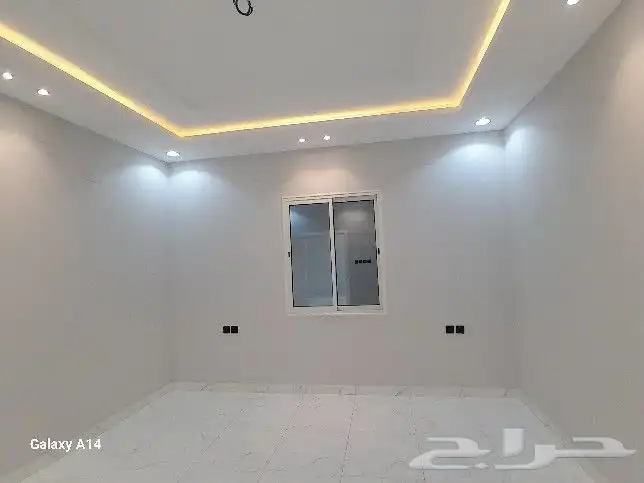 للبيع روف علوي مع ملحق تشطيب راقي قرب نادي ضمك خلف المطار 6