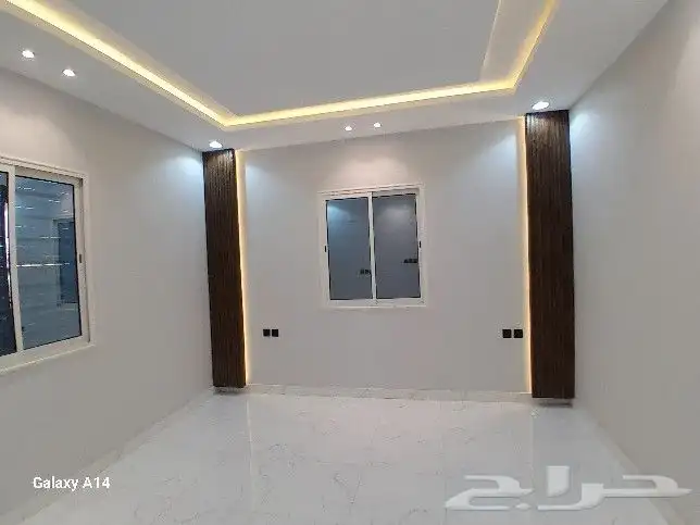للبيع روف علوي مع ملحق تشطيب راقي قرب نادي ضمك خلف المطار 13