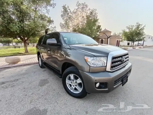 سيكويا 2012 دبل ثلاجه بدي وكاله محركات 17