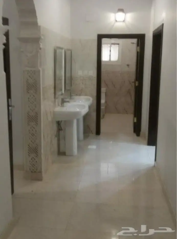 عمارة للبيع في بحرة 15