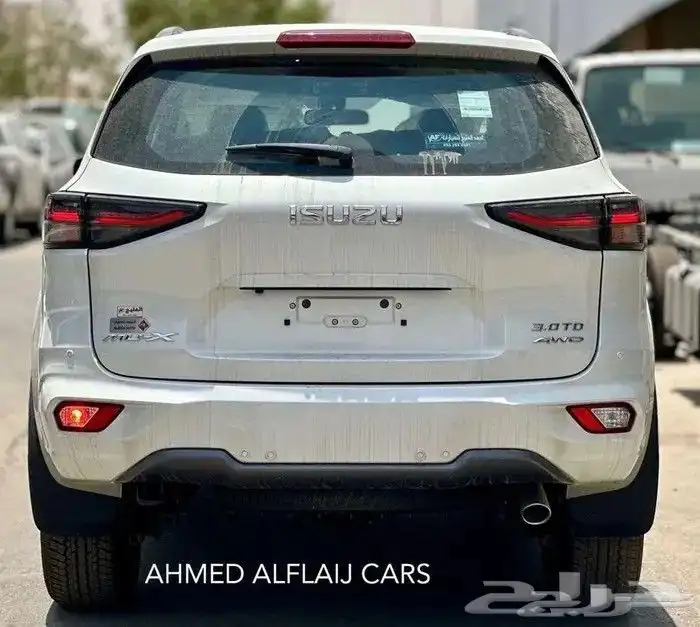 ايسوزو ام يو اكس2024 فل كامل( دبل ) بالنقد والتقسيط 4