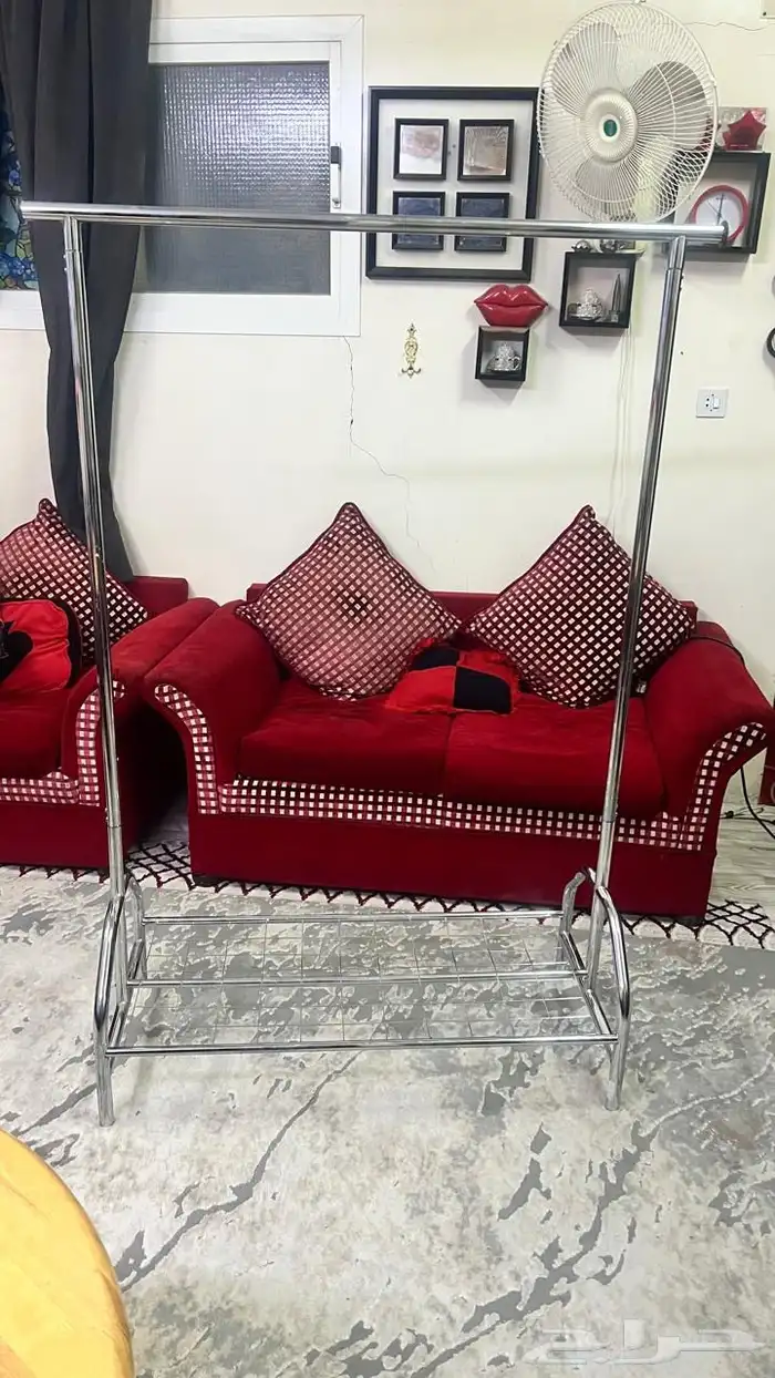علاقة ملابس 0