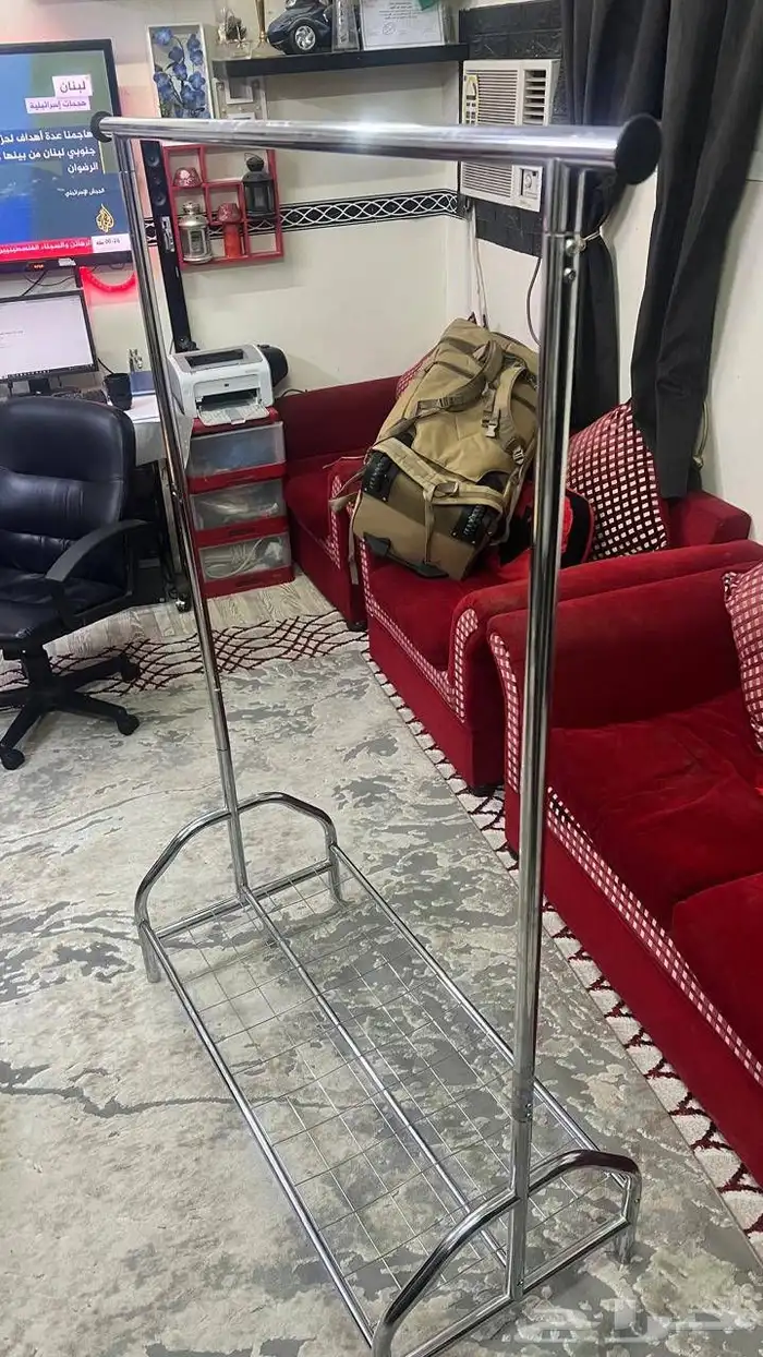 علاقة ملابس 1