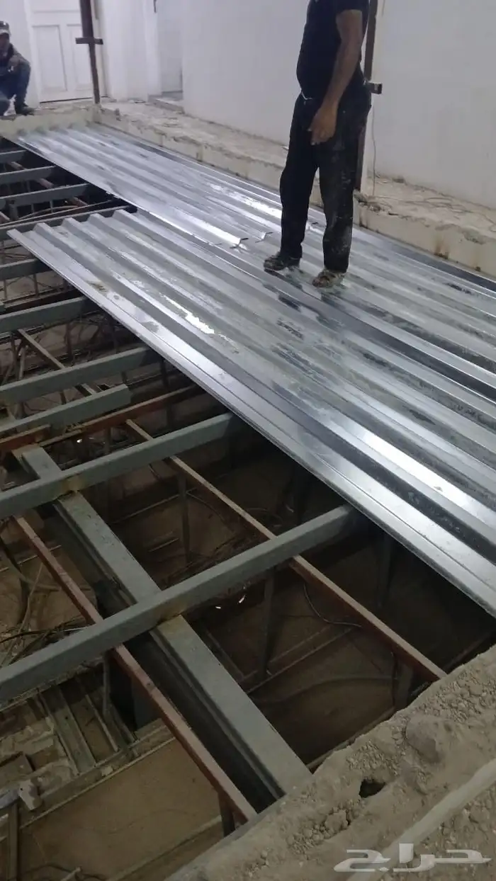 ساندويتش بنل وحداد هناجر 3