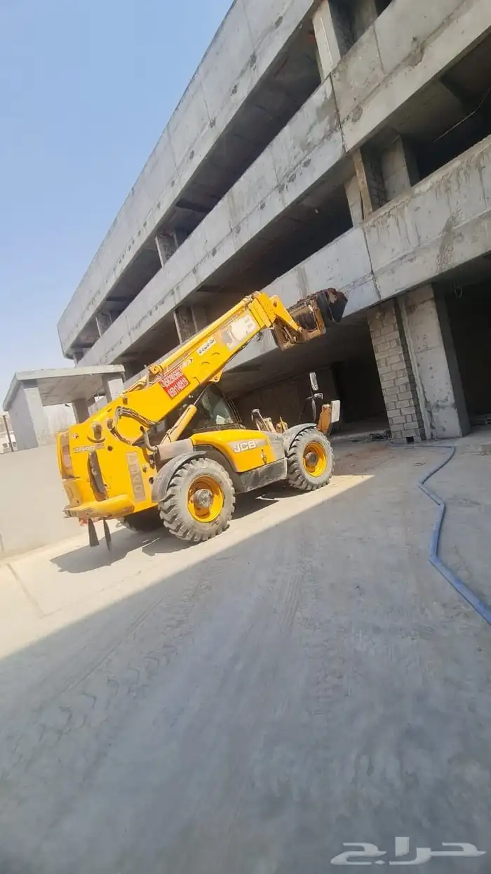 متوفر للايجار رافعه عشره طن وتيليهندر فركلفت ببكاتات 3