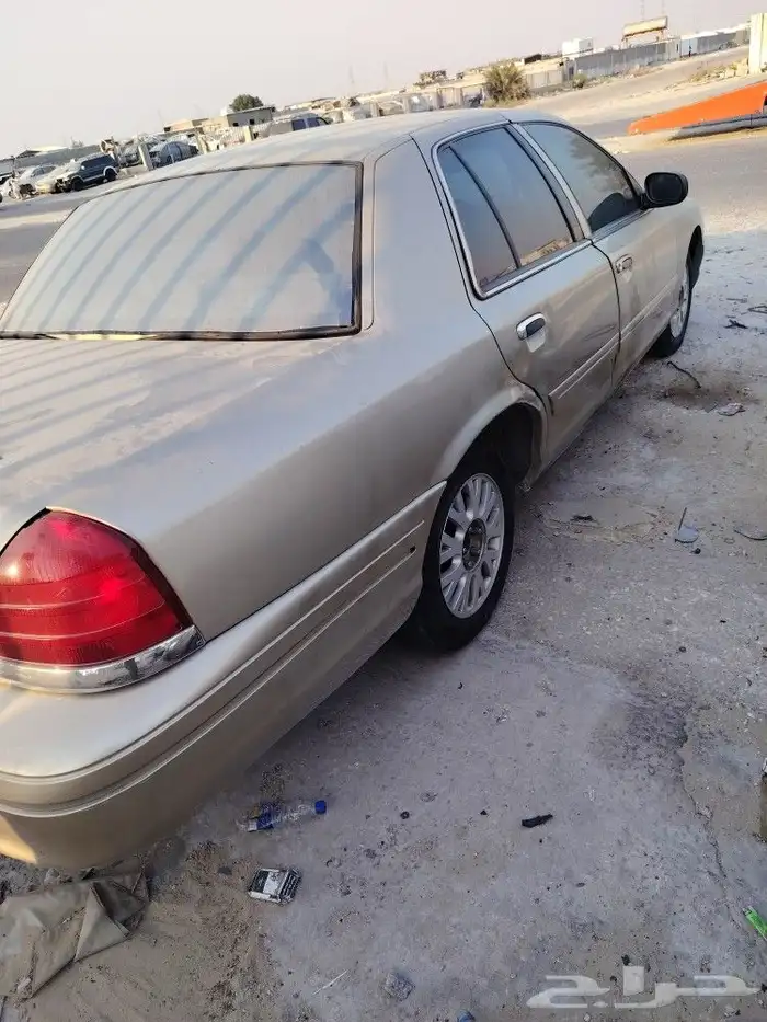 تشليح الشهري لبيع قطع غيار الفورد الأمريكي فكتوريا و ماركيز 3