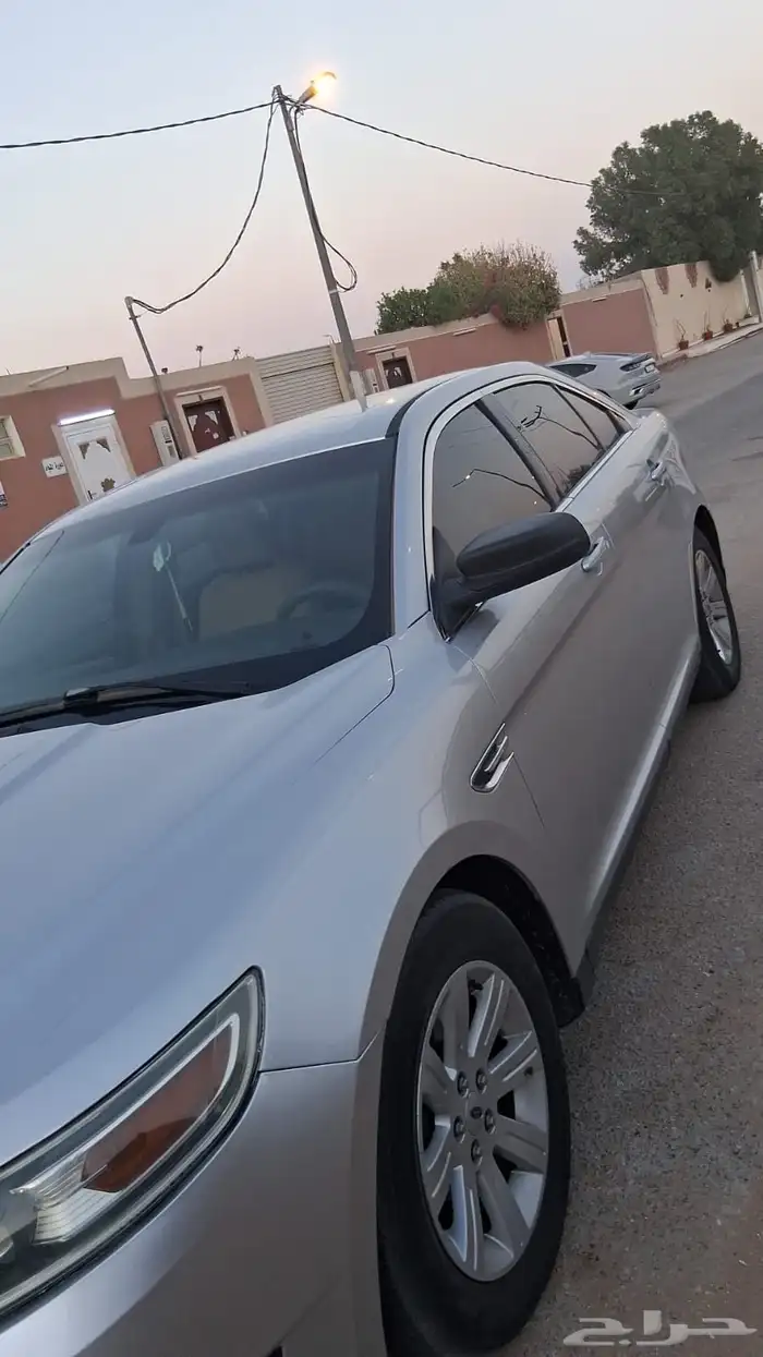 فورد تورس 2010 2