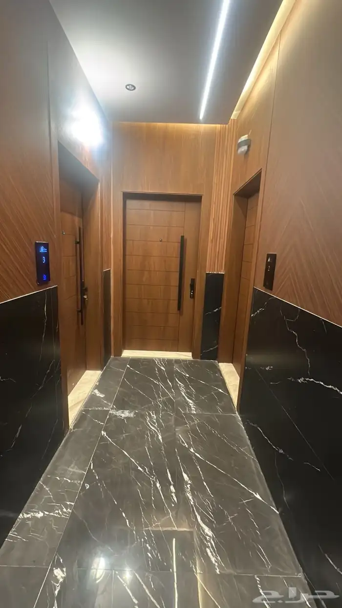 معلم نجارة 2