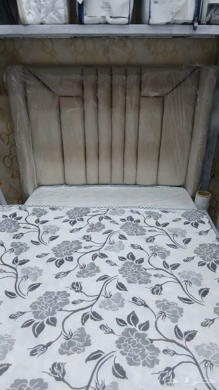 سراير مخمل ديكور نفر ونفر ونص ونفرين يوجد لدينا تفصيل 5