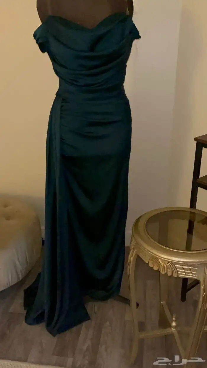 فساتين سهره لبسه مره وحده 0