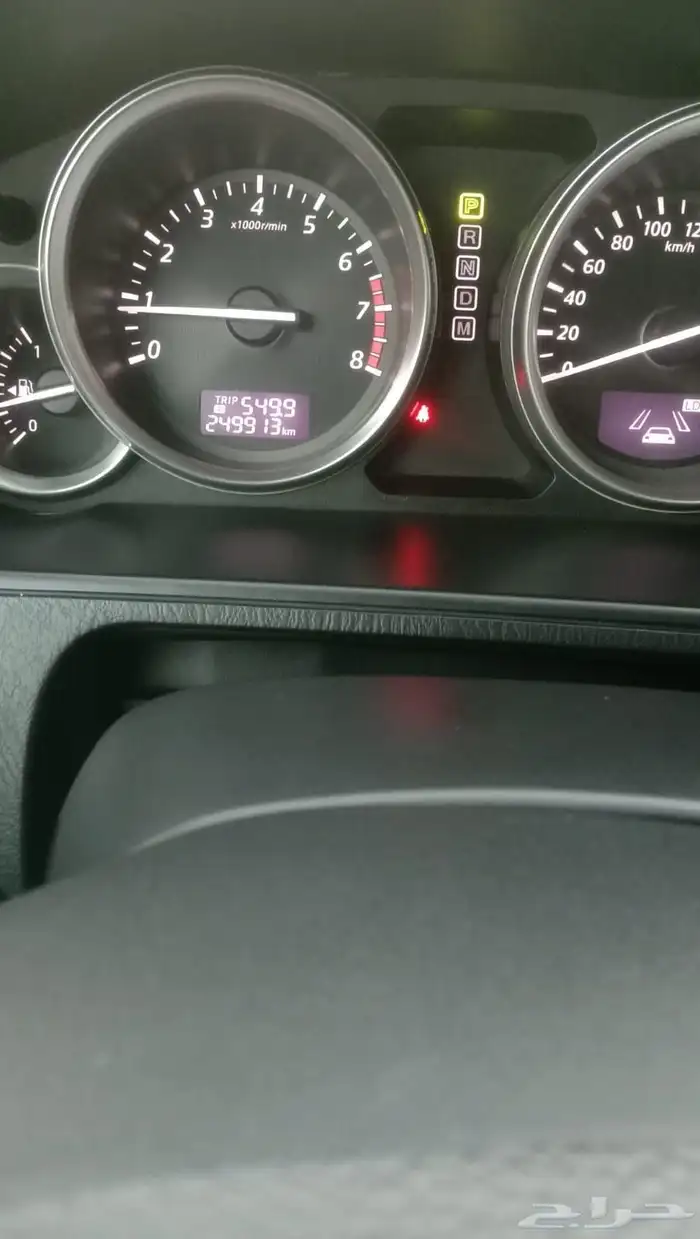 للبيع مازادا c 9 2015رمادي 9