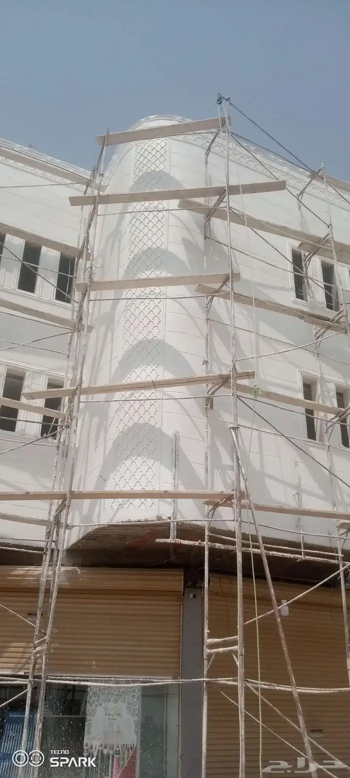 ديكورات خارجيه لياسه ملونه 6