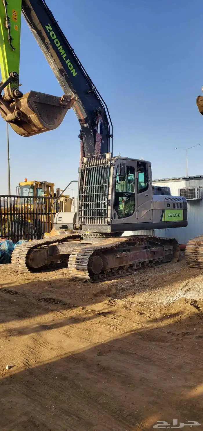 2 بوكلينات زملاين موديل 2023 بطاقه ممشى 6000 الف للتواصل 055 0