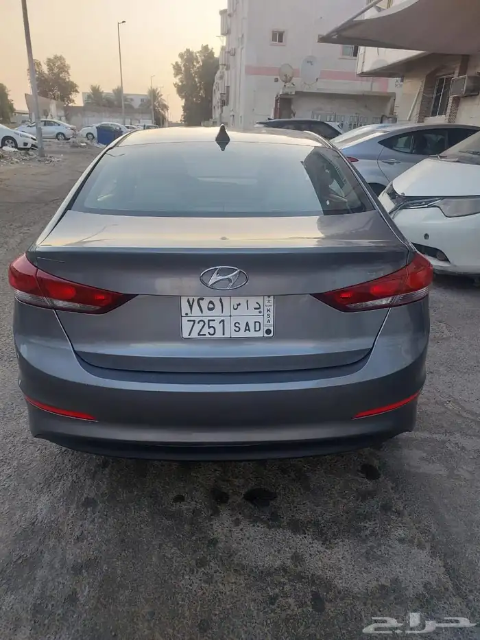 النترا 5