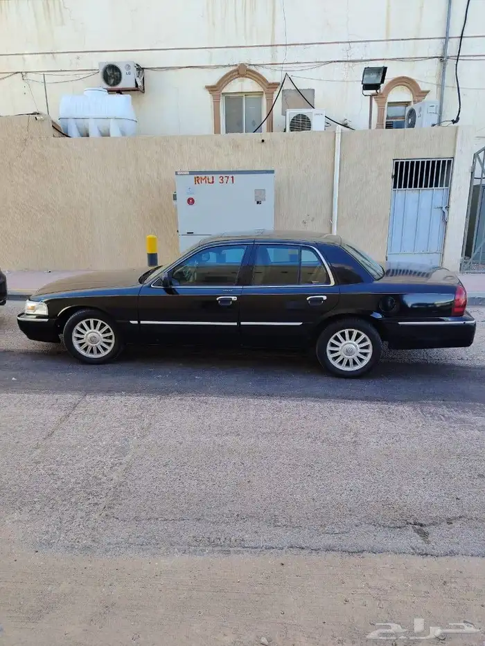 فورد جراند ماركيز 2004 للبيع فورد ماركيز فل كامل Gs 2