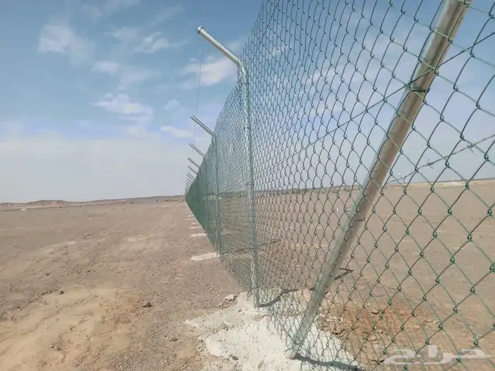 يوجد الدينا توريد وتركيب شبوك 3