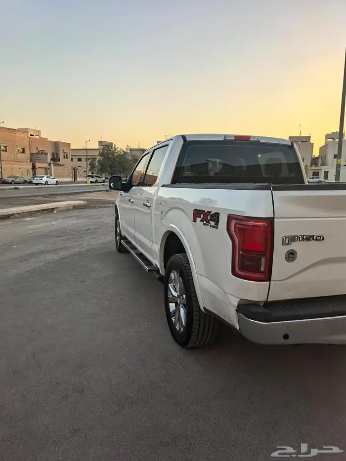 f150 لاريت موديل 2 8