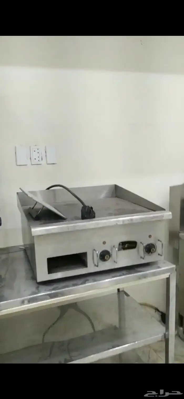 مطعم .. للبيع على السوم البيع سمح 6