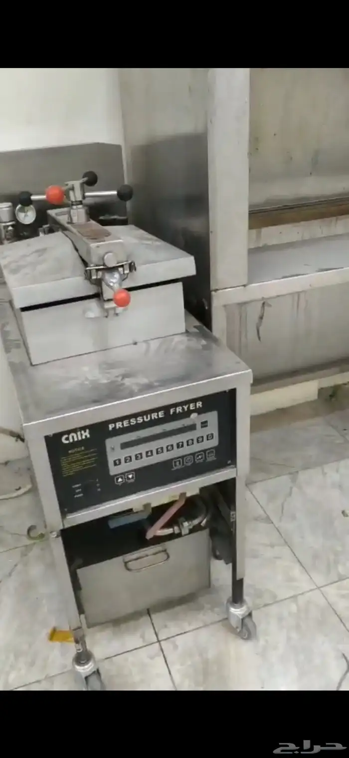 مطعم .. للبيع على السوم البيع سمح 7