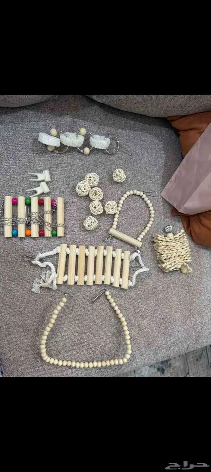 ألعاب للطيور 1