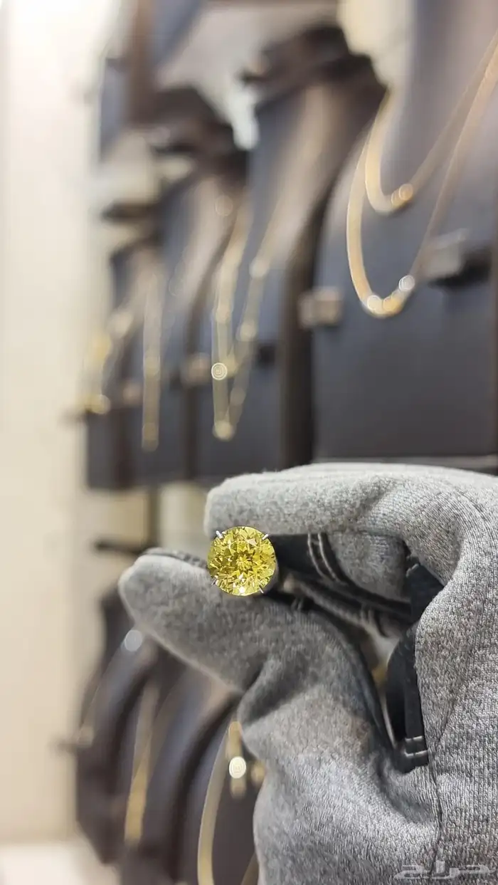 ياقوت اصفر طبيعي راوند 5.55 قيراط مع شهادة دولية 4