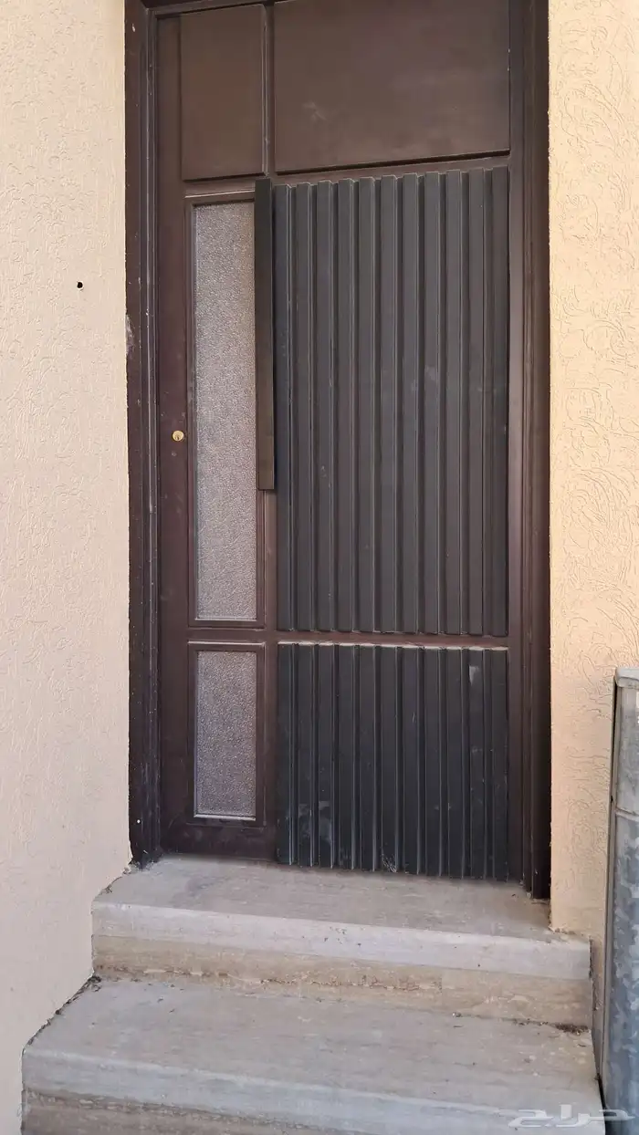 باب كلادينج مظلات ؤ سؤاتر 0