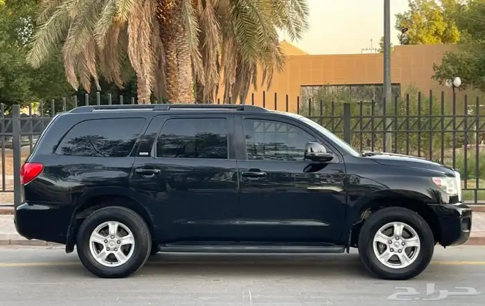 تويوتا سكويا 2013 سعودي 4