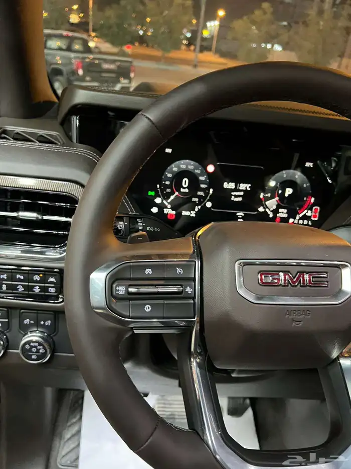 جي ام سي يوكن اليفيشن XL شاص طويل دبل 2025 15