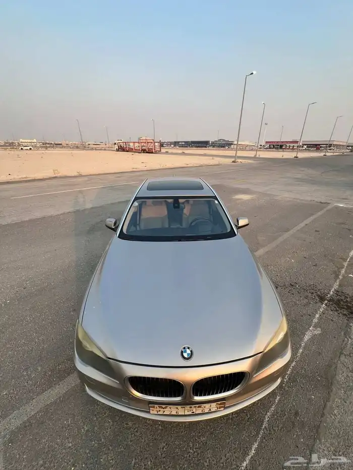 بي ام 2009 حجم 750 3