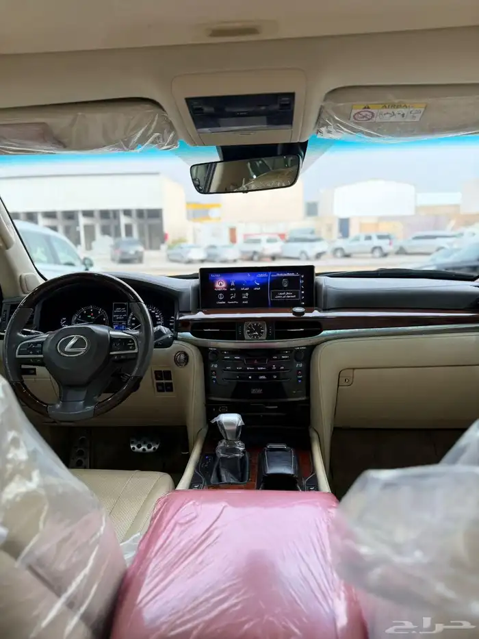لكزس - 2018 - LX570 - معدل - 2021 - فل كامل 19