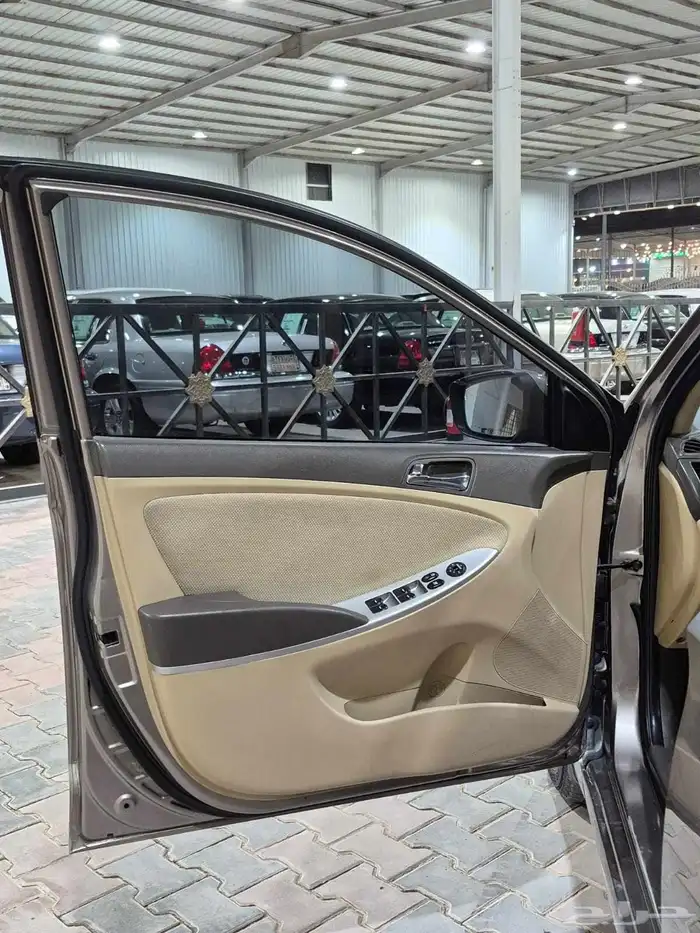 اكسنت فل كامل Hyundai Accent 2014 7
