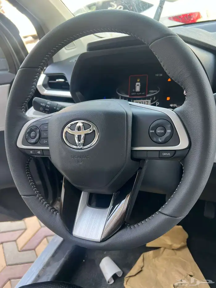 تويوتا فيلوز GLX بنزين 2025 كاش وتقسيط 8