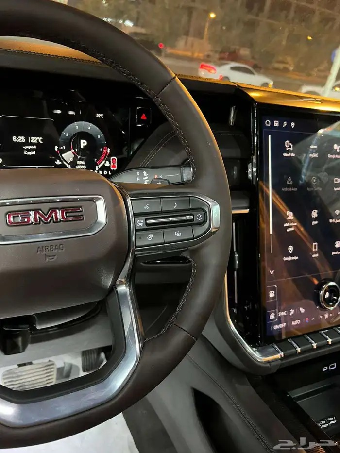 جي ام سي يوكن اليفيشن XL شاص طويل دبل 2025 11