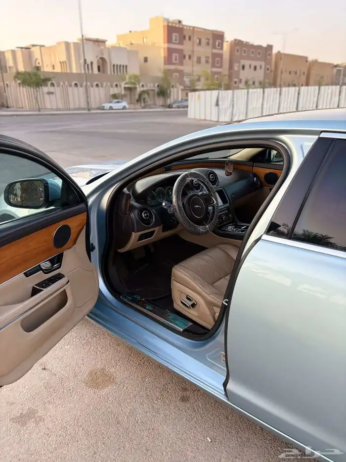جاكوار تنفس طبيعي سته سلندر ممشى 275. 3