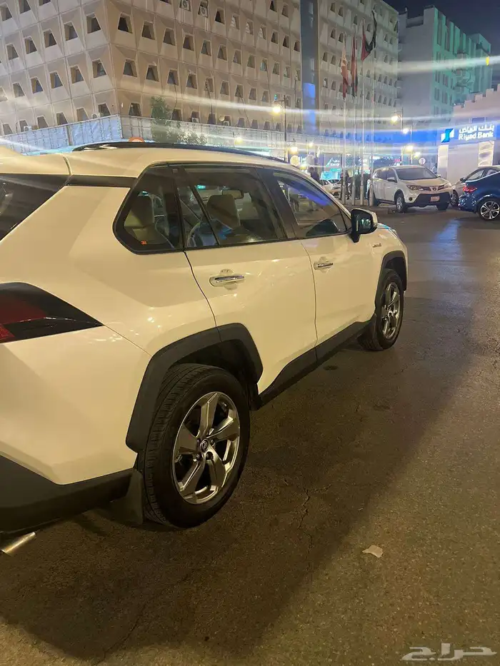 راف فور 2020 هايبرد فل كامل 5