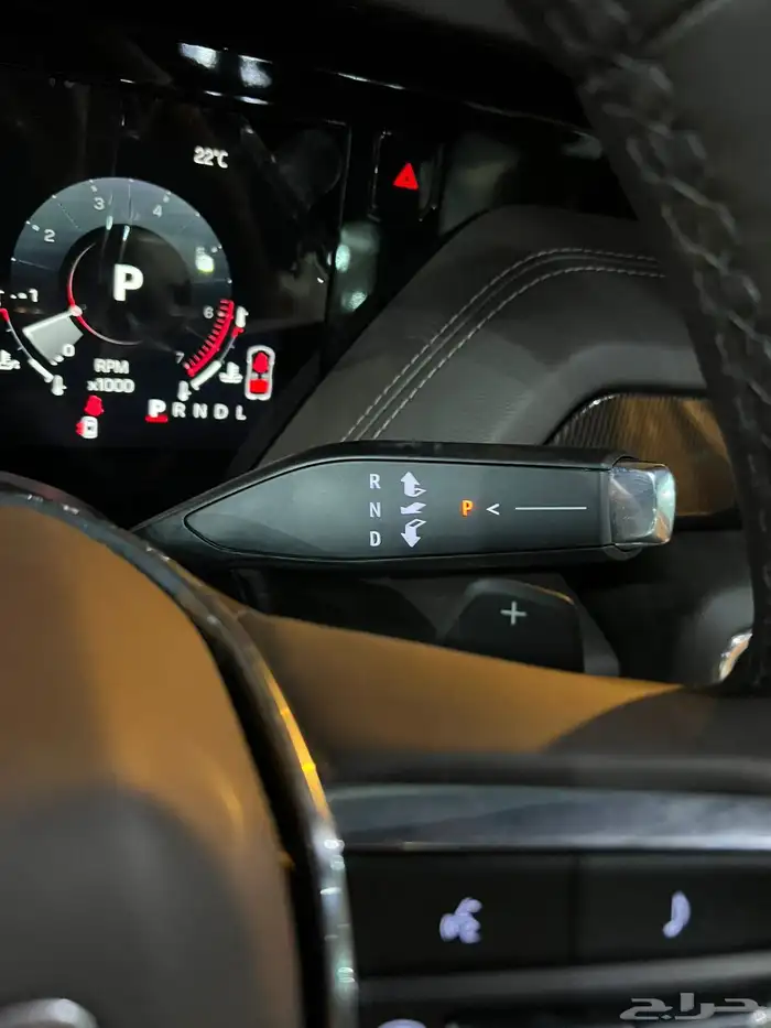 جي ام سي يوكن اليفيشن XL شاص طويل دبل 2025 16